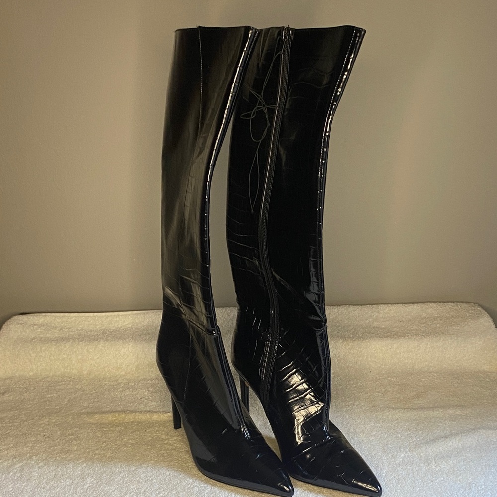 Express Glossy Black Over‑the‑Knee Boots (Size 10) – Preowned